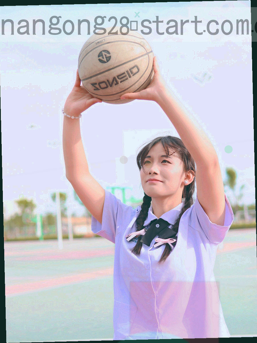 深色环境下手机屏幕显示带编号步骤的界面特写